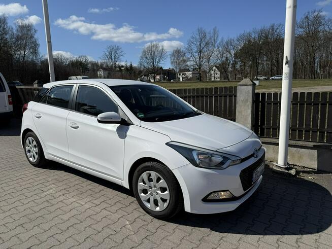 Hyundai i20 1,3 benzyna 85 ps ładny ,świeżo zarejestrowany z Niemiec