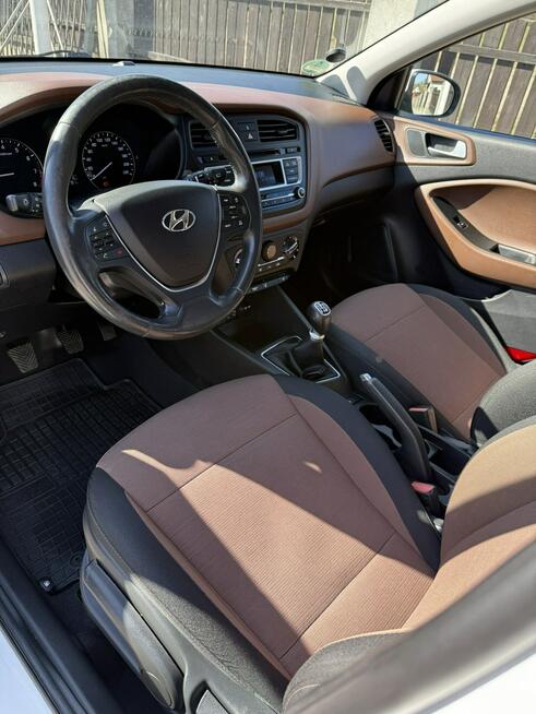 Hyundai i20 1,3 benzyna 85 ps ładny ,świeżo zarejestrowany z Niemiec
