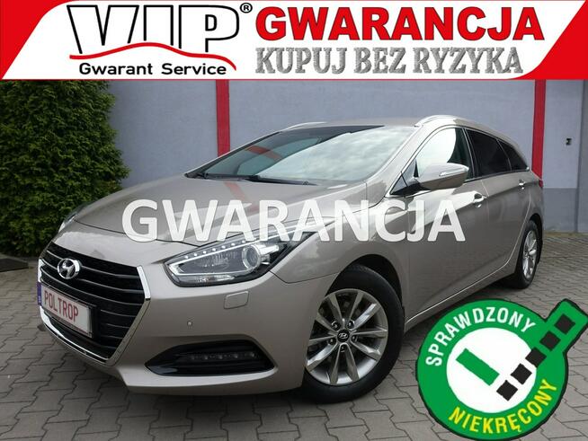 Hyundai i40 1,6i Navi Xenon Alu Klimatronik Kam.Cof. Opłacony VIP Gwarancja