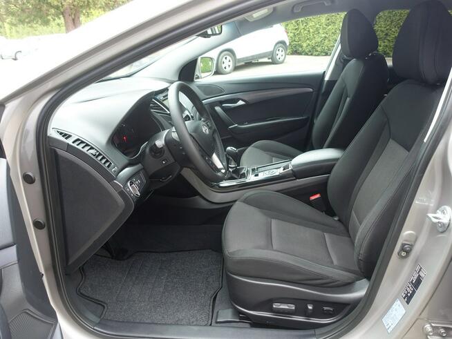 Hyundai i40 1,6i Navi Xenon Alu Klimatronik Kam.Cof. Opłacony VIP Gwarancja