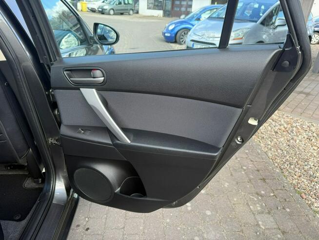 Mazda 3 NAWI,2 KOMPLETY KÓL,2 KOMPLETY KLUCZY,CZUJNIKI PARKOWANIA