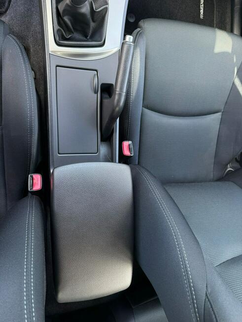 Mazda 3 NAWI,2 KOMPLETY KÓL,2 KOMPLETY KLUCZY,CZUJNIKI PARKOWANIA