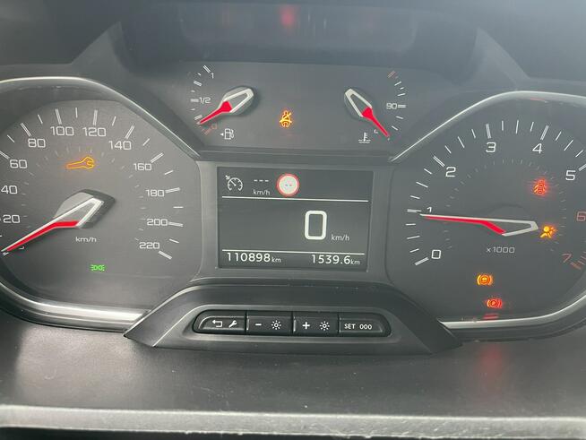 Peugeot RIFTER Czujniki parkowania