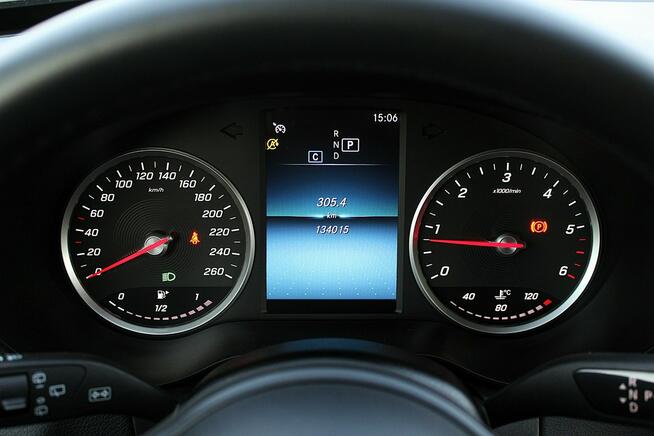 Mercedes C 200 Exclusive FV23% 160KM ASO Navi LED Grz.Fotele El.Klapa Gwarancja