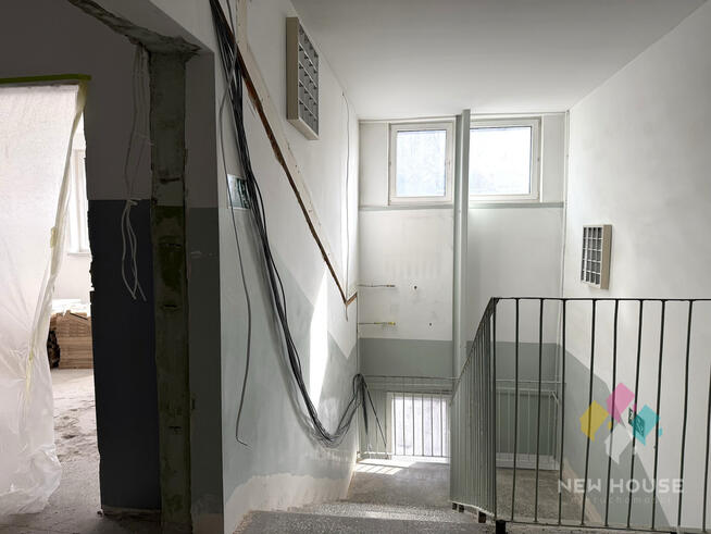 Piętro w biurowcu, 138 m2, po remoncie