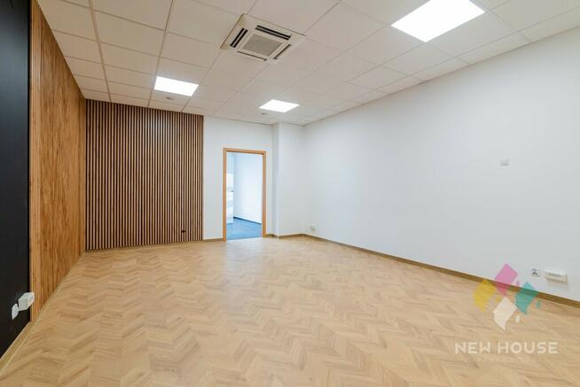Śródmieście, lokal na parterze, 200 m2, witryna