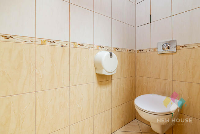 Śródmieście, lokal na parterze, 200 m2, witryna