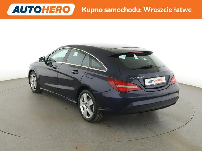 Mercedes CLA 180 automat full LED półskóra navi klima czujniki parkowania
