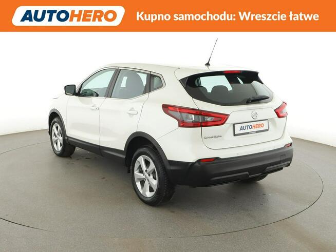 Nissan Qashqai klima auto grzane fotele czujniki parkowania