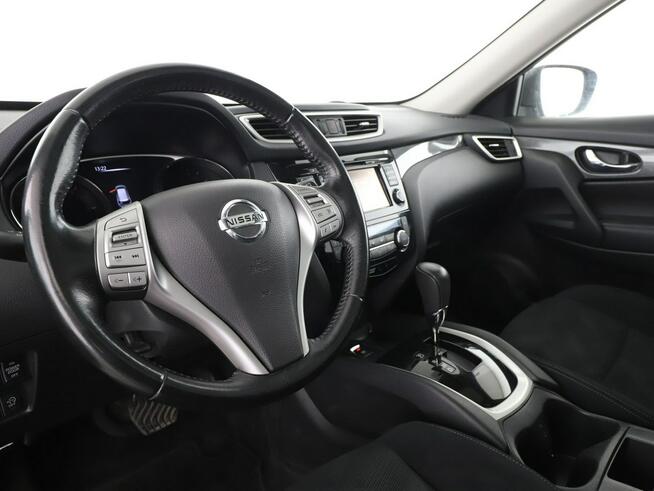 Nissan X-Trail czujniki, navi, bluetooth, hak, kamera