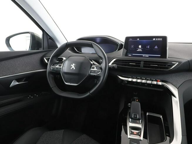 Peugeot 3008 Allure automat 181KM niski przebieg navi kamera180 tempomat LED