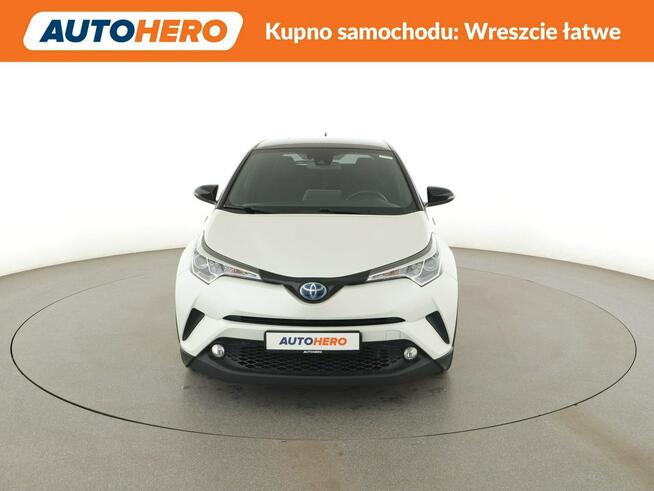 Toyota C-HR navi kamera grzane fotele ACC