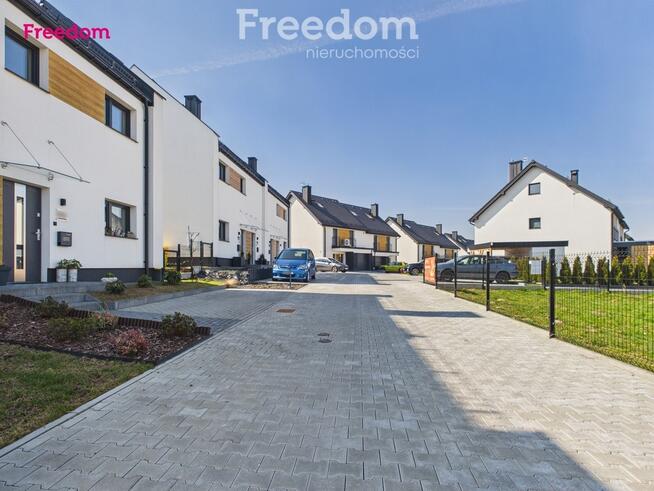 Wieliczka - z ogródkiem i 2 miejscami parkingowymi