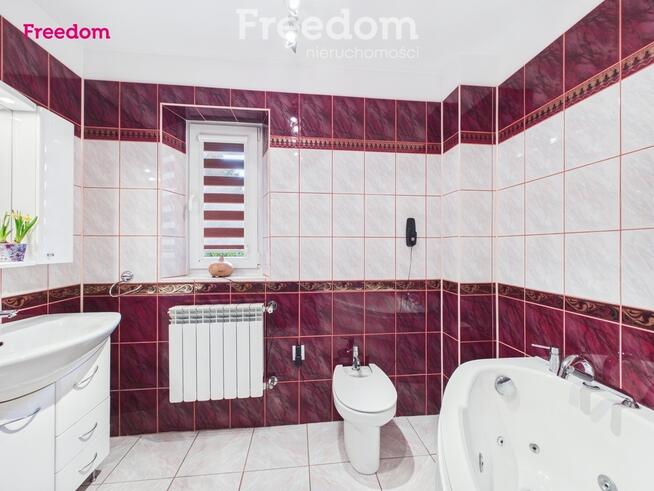 Dom z dużą działką i altaną – Lipowiec