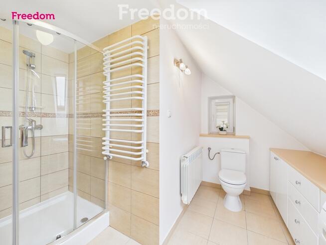 Dom z dużą działką i altaną – Lipowiec