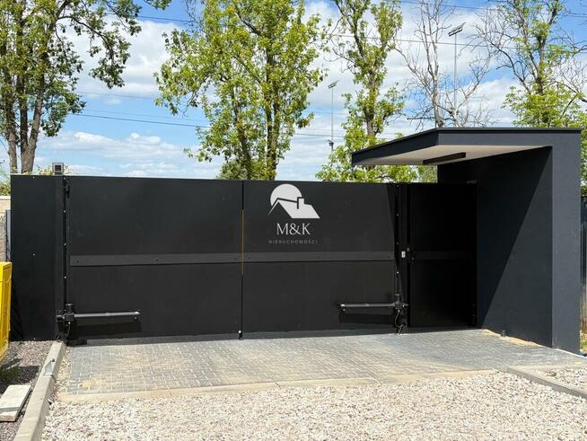 Nowoczesny segment w centrum Błonia