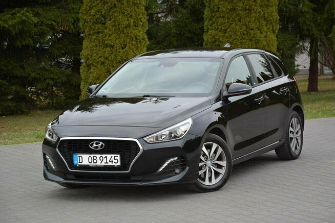 Hyundai i30 Lift Ledy CarPlay Klimatronic Navi Kamera Asystent pasa
