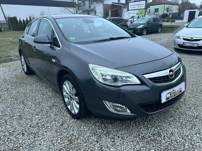 Opel Astra Cosmo