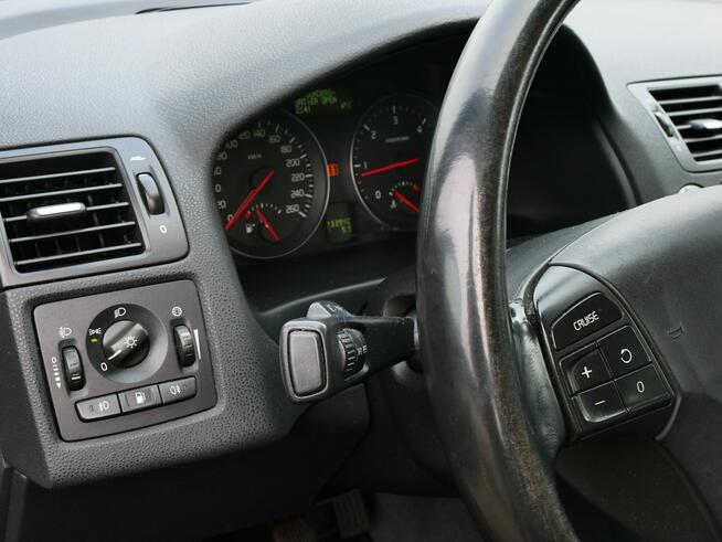Volvo V50 1.6D2 109KM Kombi Skóra -2xKlimatr -Nowe opony -Zobacz
