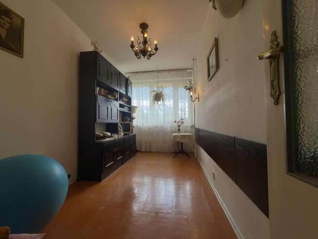 ROZKŁADOWE 3 pokoje, winda , Do własnej aranzacjii