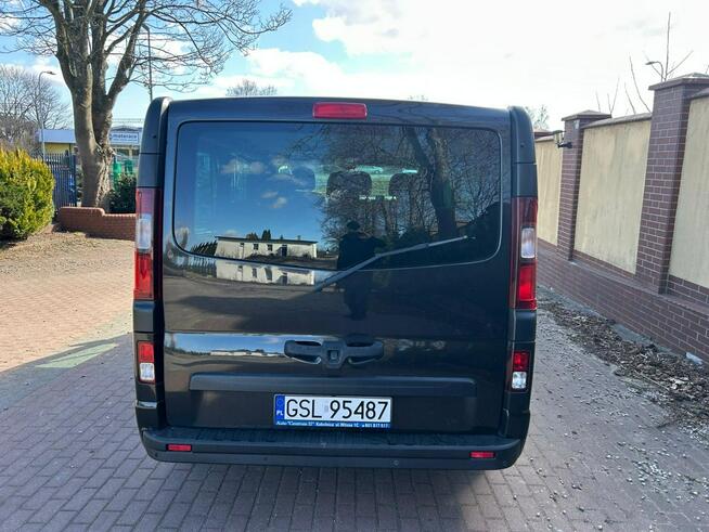 Opel Vivaro 2XL 9-osobowy tylko 188 tys km BEZWYPADKOWY