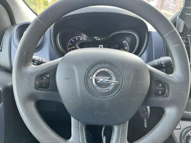 Opel Vivaro 2XL 9-osobowy tylko 188 tys km BEZWYPADKOWY