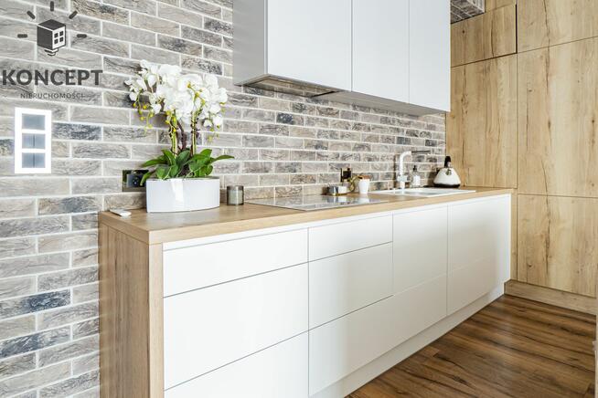 Piękny | Jasny Apartament | Kawalerzystów | 3-pokoje