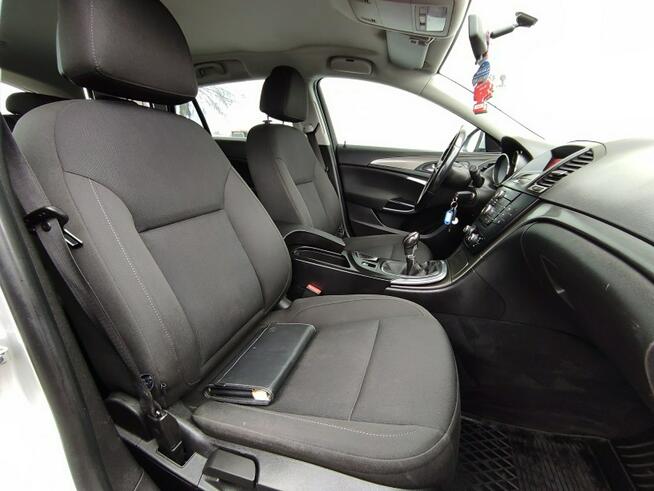 Opel Insignia klima, tempomat, 6-biegów, wielofunkcja, alu, el.szyby, zarejestrowany