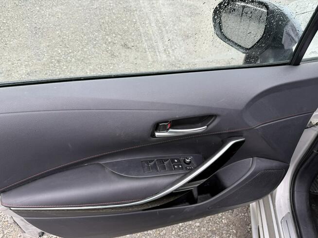 Toyota Corolla Wersja GR. Lift. Panorama dach. Full-led. Radar.Asystent. Kamera