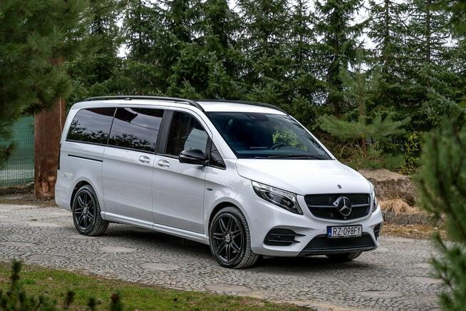 Mercedes V 300 D Avantgarde / 4Matic 2.0 239KM / AMG Line / 2kpl kół / 6-osobowy / FV