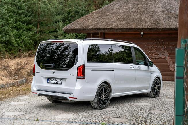 Mercedes V 300 D Avantgarde / 4Matic 2.0 239KM / AMG Line / 2kpl kół / 6-osobowy / FV