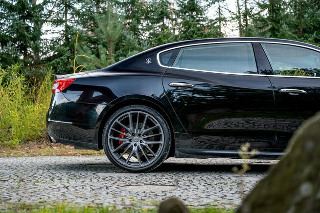 Maserati Quattroporte GTS / 3.8 V8 530KM / RWD / Bogate wyposażenie / Po serwisie / Faktura