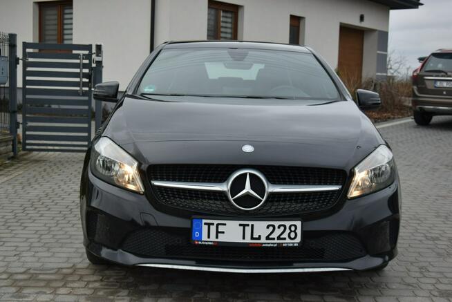 Mercedes A 180 1.6B 2017r/ Navi/ PDC/ Grzane Fotele/ Sprowadzony/ Opłacony
