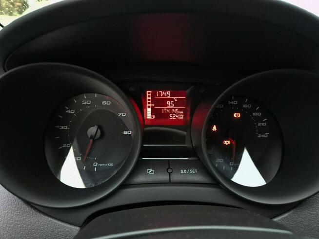 Ibiza 1.4 86KM PDC klima 5 drzwi SERWIS bezwypadkowy 2012