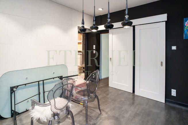 Lokal 60 m² z poddaszem i piwnicą, ul. Bieżanowska