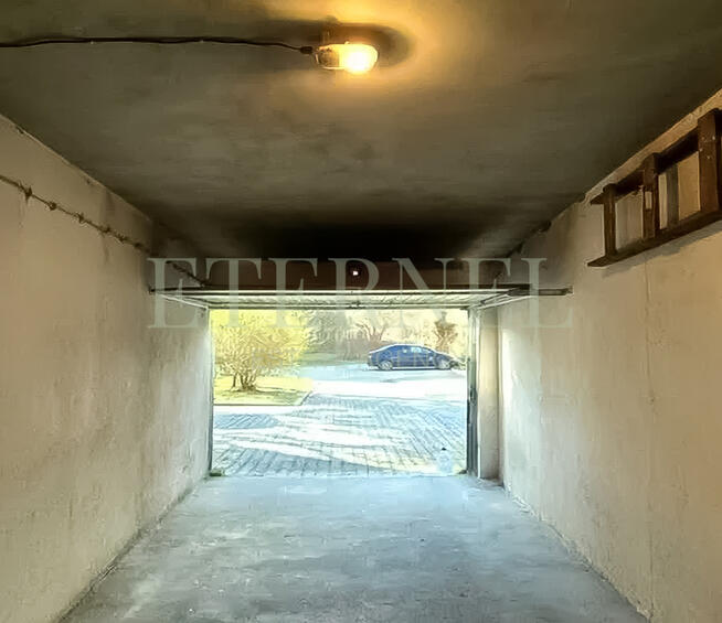 Do wynajęcia garaż Lea/Urzędnicza + prąd