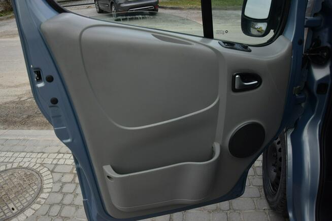Opel Vivaro 2.0D Trafic/ Klima/ Navi/ Rampa/ Dla Niepełnosprawnych/ Sprowadzony