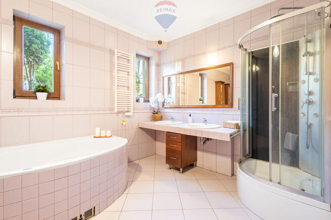 Dom Henryszew, ul. Topolowa 60