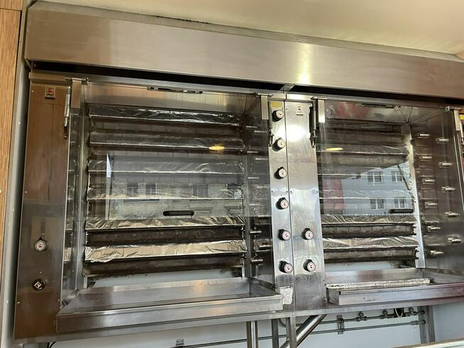 Mercedes Sprinter Autosklep Autogril Gastronomiczny Food Truck Foodtruck sklep bar 3500