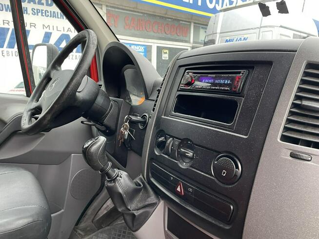 Mercedes Sprinter Autosklep Autogril Gastronomiczny Food Truck Foodtruck sklep bar 3500