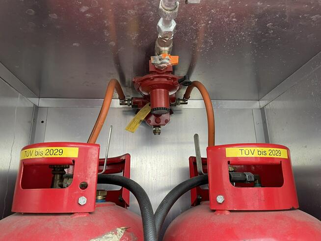 Mercedes Sprinter Autosklep Autogril Gastronomiczny Food Truck Foodtruck sklep bar 3500