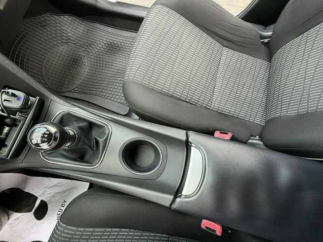 Toyota Avensis 2,0D 124KM D-ACTIVE/SalonPolska/Serwis/Alufelgi