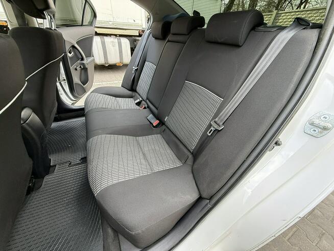 Toyota Avensis 2,0D 124KM D-ACTIVE/SalonPolska/Serwis/Alufelgi