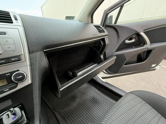 Toyota Avensis 2,0D 124KM D-ACTIVE/SalonPolska/Serwis/Alufelgi