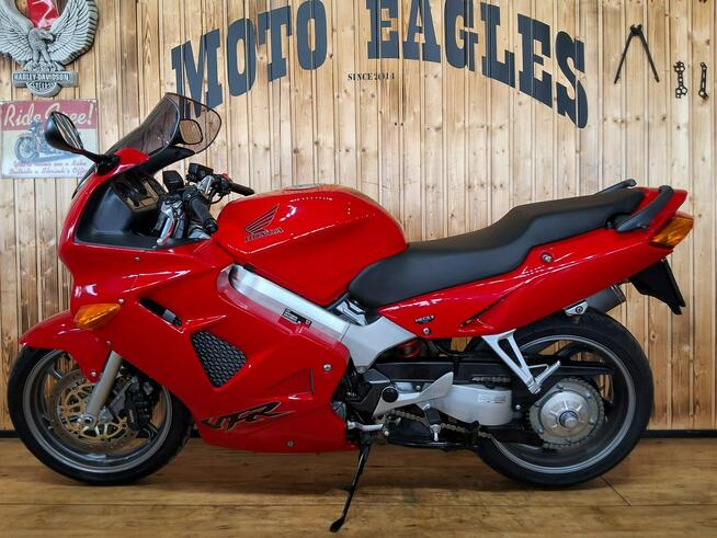 Honda VFR ## Jak Nowy ## BŁYSZCZY # technicznie super# raty KUP ONLINE vfr800fi