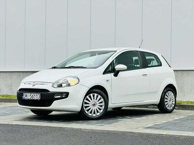 Fiat Punto Evo 1.2 Benz. nawigacja ,nowe opony