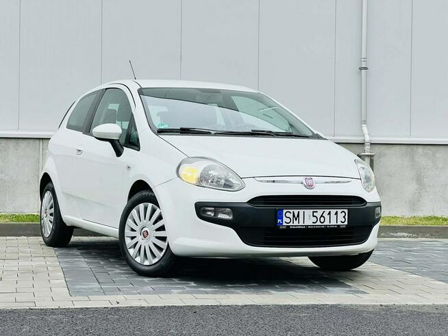 Fiat Punto Evo 1.2 Benz. nawigacja ,nowe opony