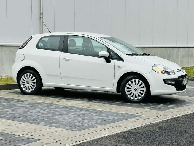 Fiat Punto Evo 1.2 Benz. nawigacja ,nowe opony
