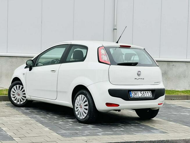 Fiat Punto Evo 1.2 Benz. nawigacja ,nowe opony