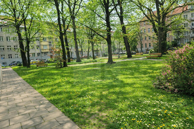 Narożne mieszkanie z loggią OGRODY GRAUA